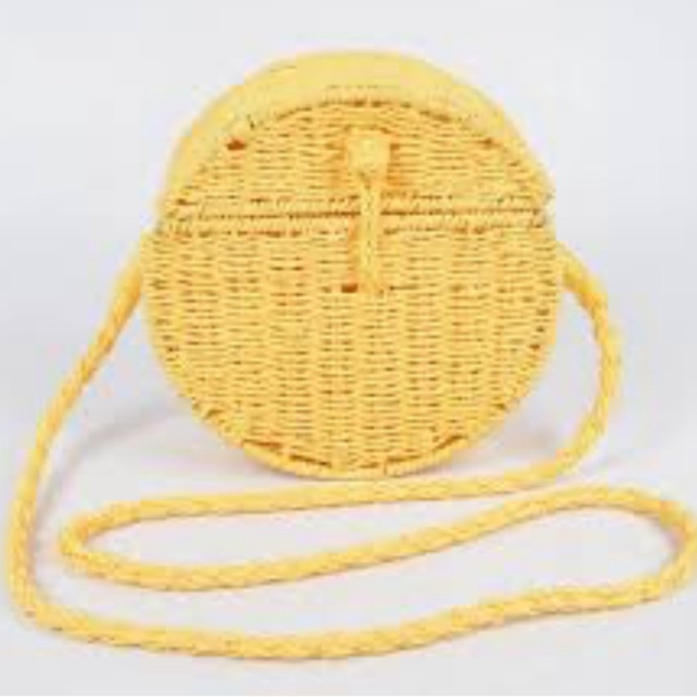 Bag 3AM FOREVER Purse Circle Crossbody Pale Yellow Straw 8”x 8”